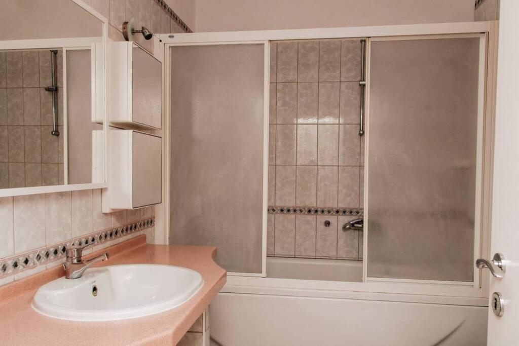 Cosy Apartment In A Quiet Neighborhood Zadar Exterior photo